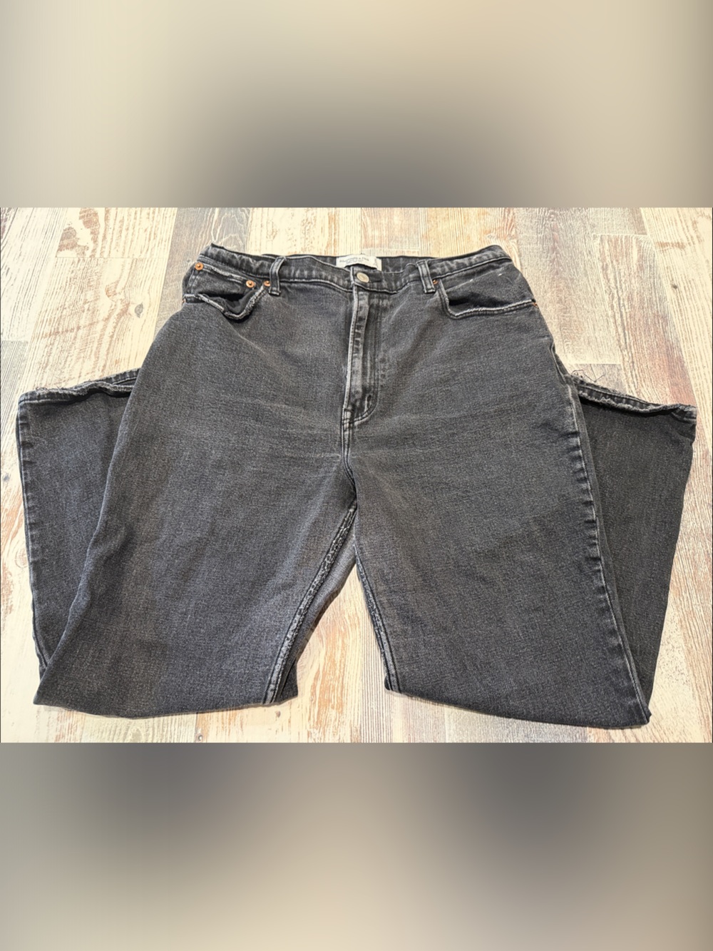 Abercrombie & Fitch Relaxed Black Washed Jeans